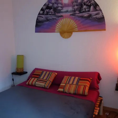 La Baleine Rose アパート アグド